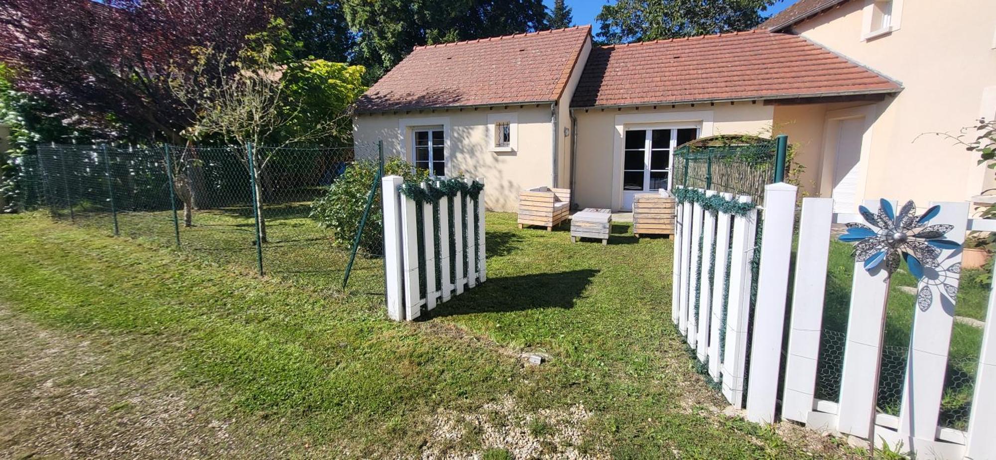 Maison De Plein Pied Avec Jardin Privatif Centre Ville Milly-la-Foret Ngoại thất bức ảnh